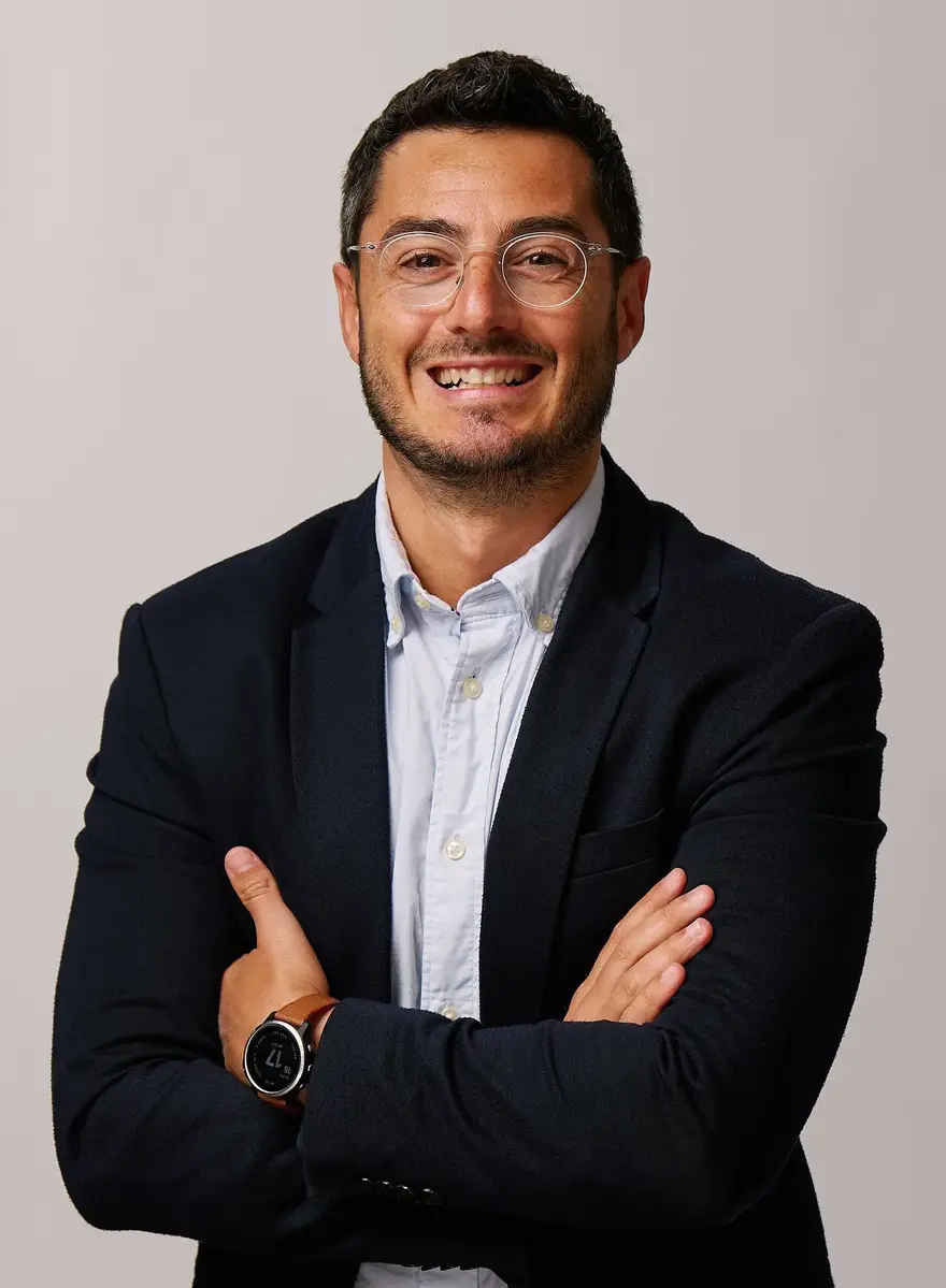 Claudio M. Camacho - Global Growth & Marketing Executive